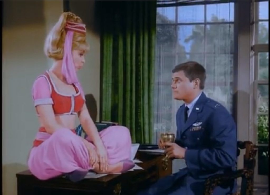 Jeannie e Major Nelson em Jeannie É Um Gênio
