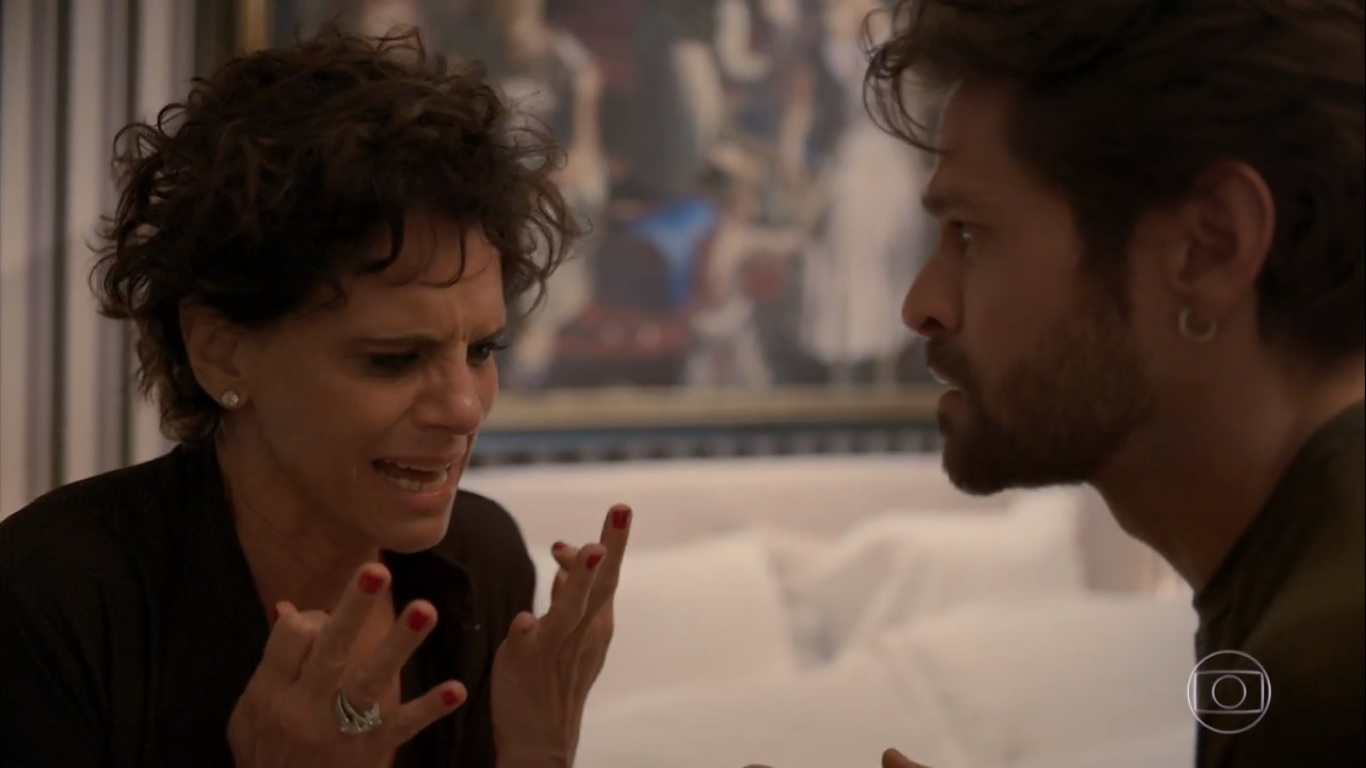 Lídia (Malu Galli) e Tales (Alejandro Claveaux) de Amor de Mãe