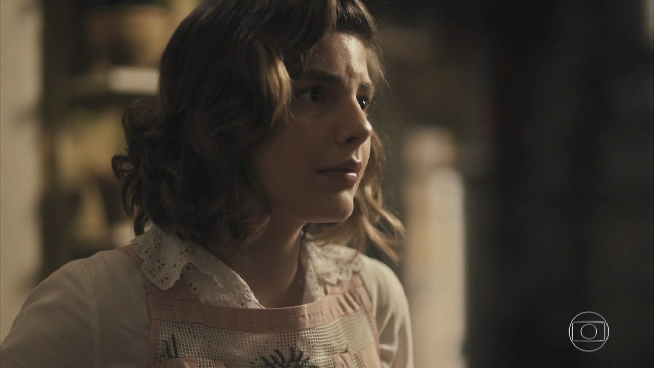 Lili (Triz Pariz) em Éramos Seis