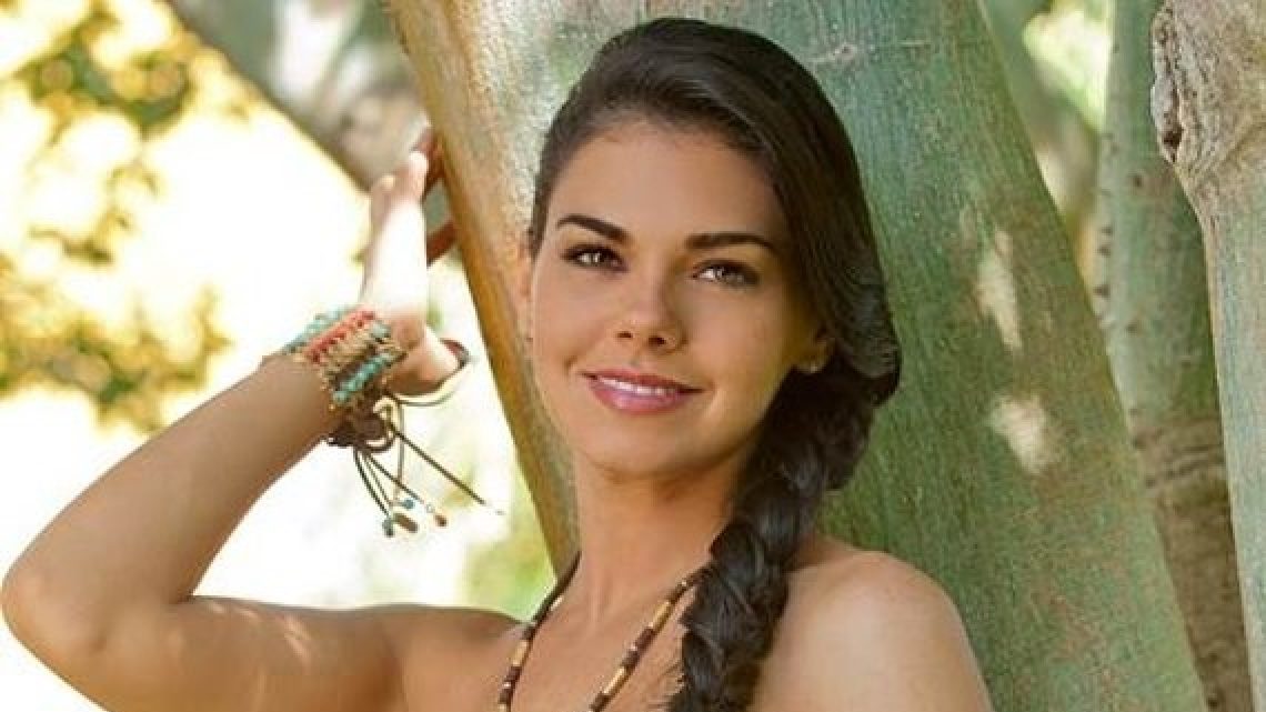 Livia Brito como Paloma em Abismo de Paixão (Divulgação / Televisa)