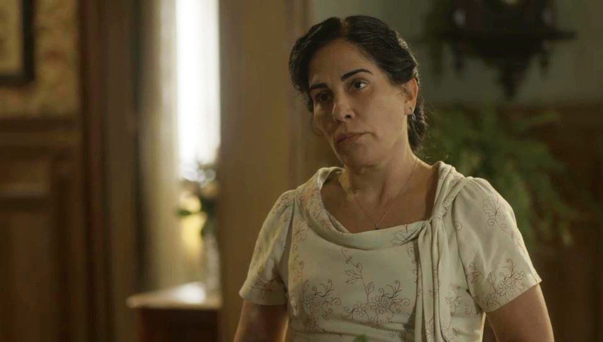 Lola (Gloria Pires) em Éramos Seis