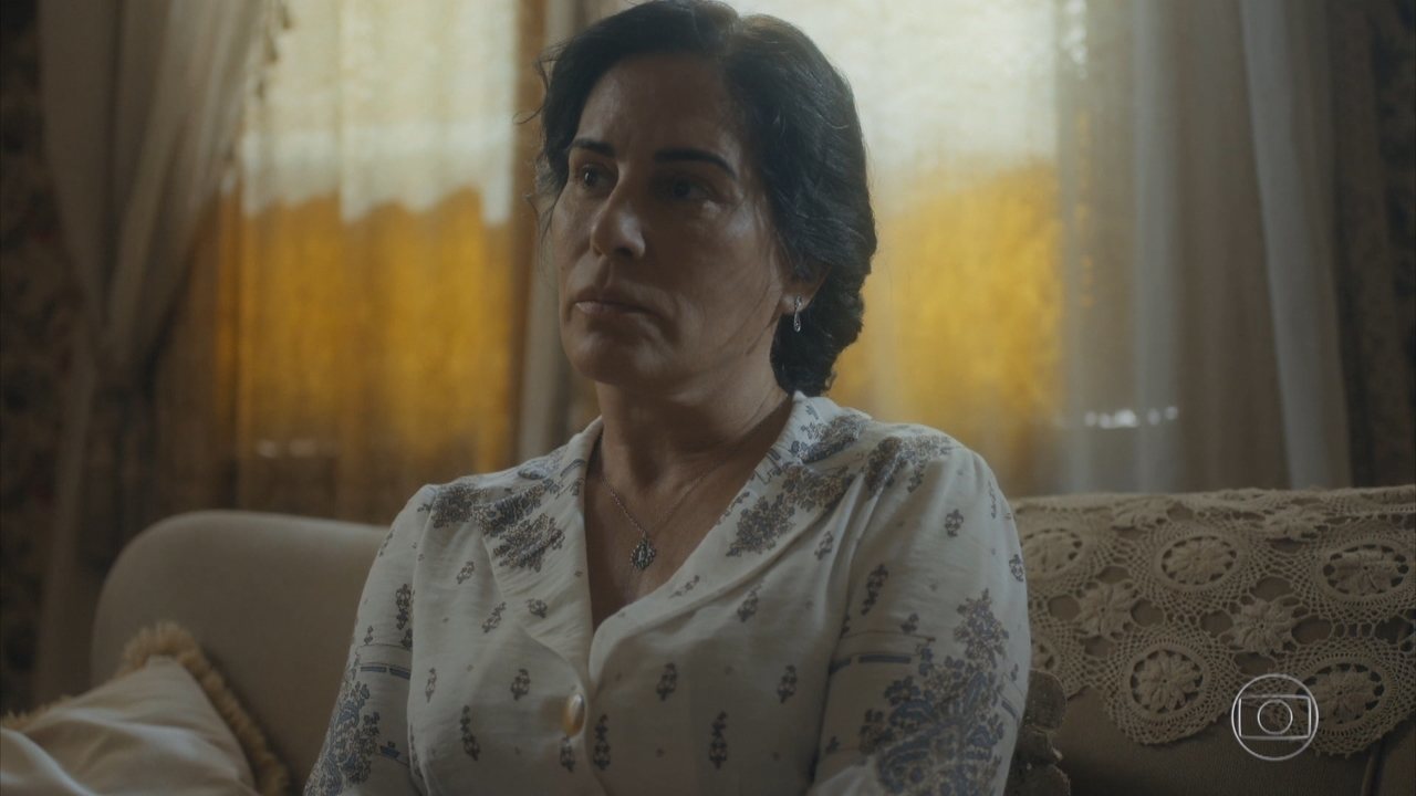 Lola (Gloria Pires) em Éramos Seis