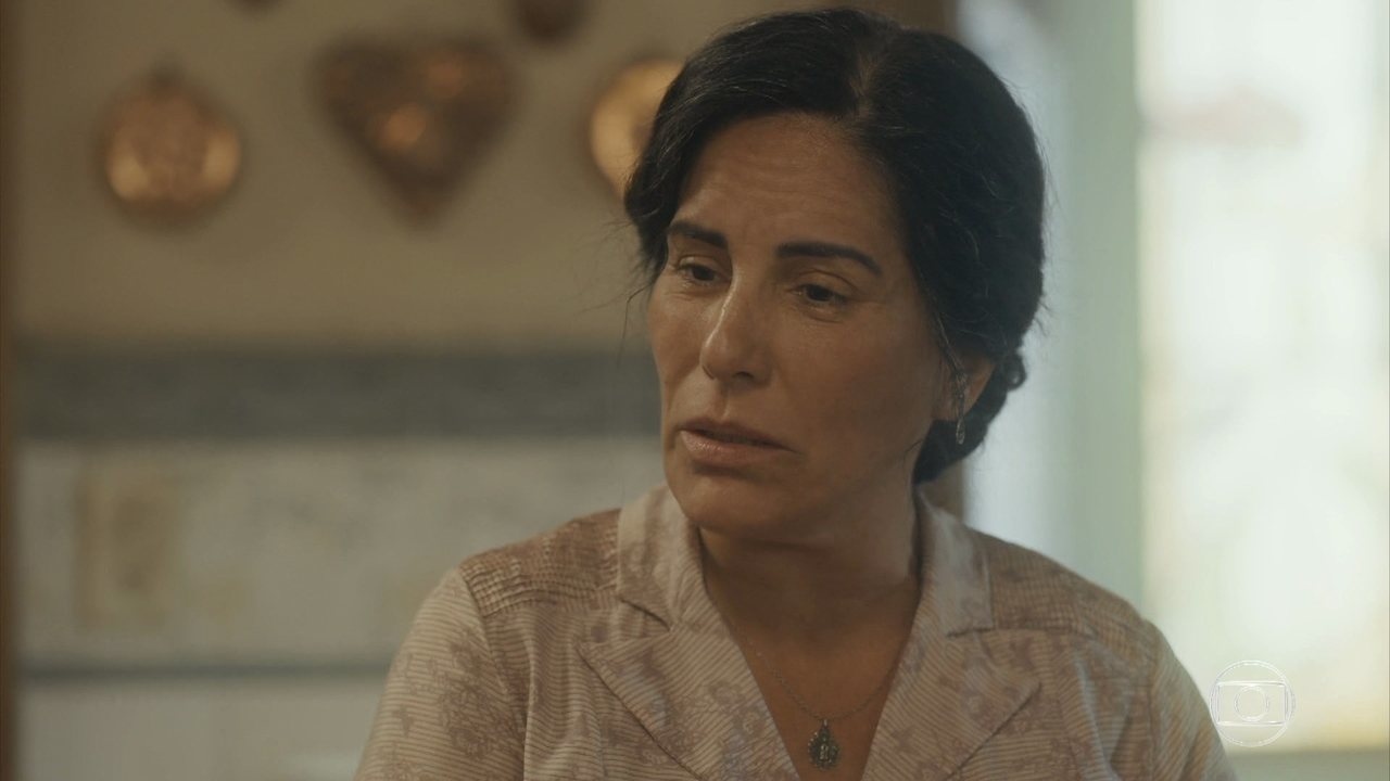 Lola (Gloria Pires) em Éramos Seis