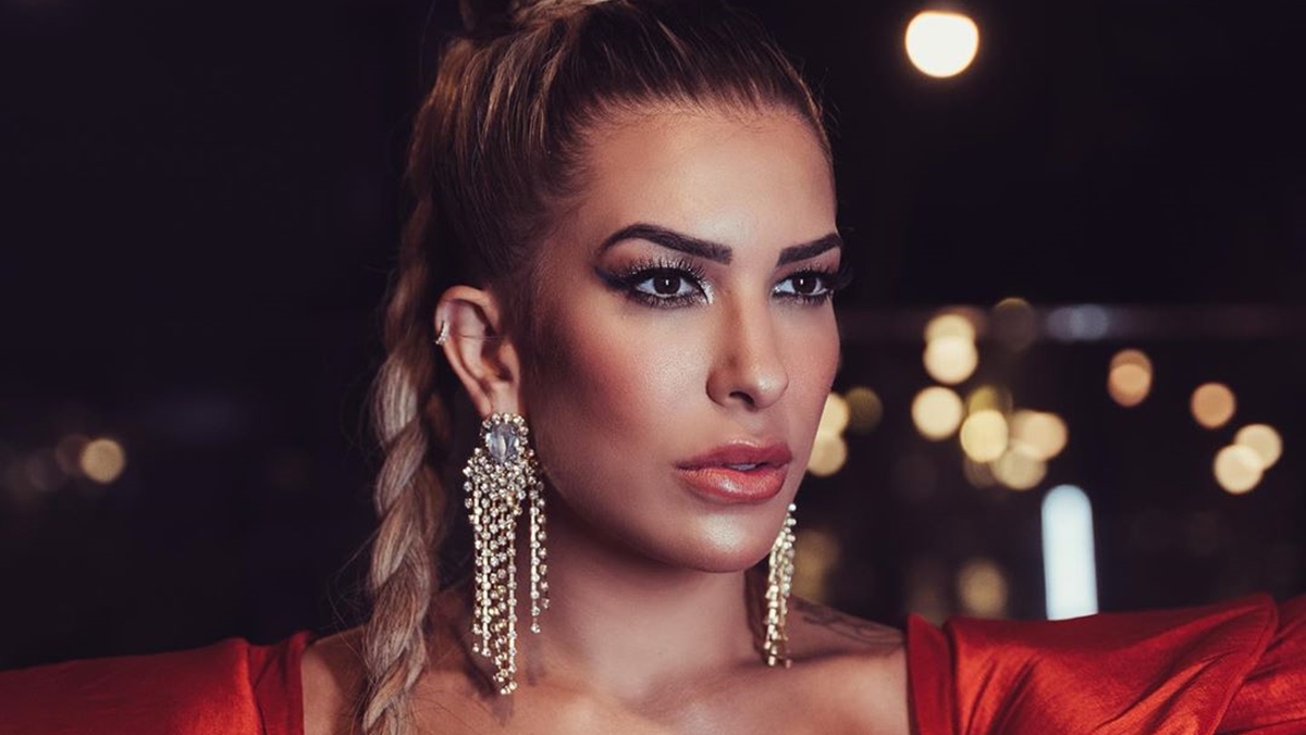 Lorena Improta é sondada para ser apresentadora na RedeTV! (Reprodução: Instagram)