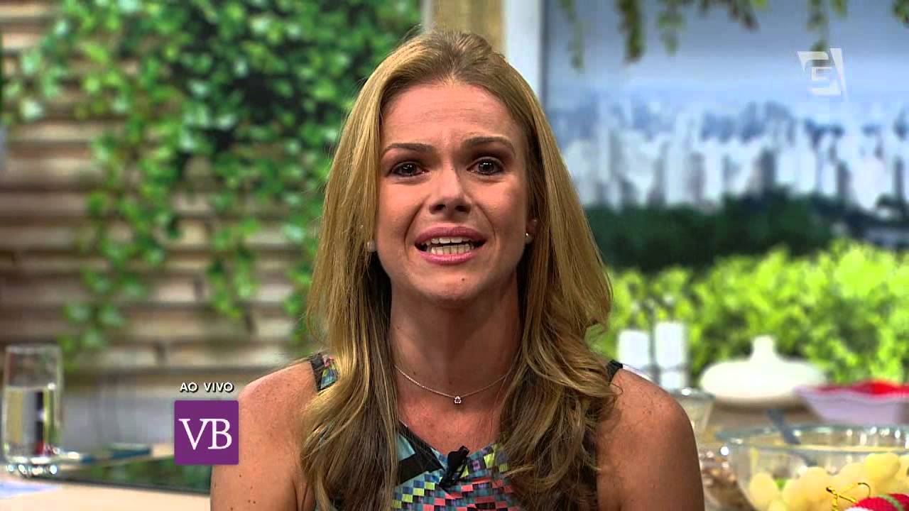 Carol Minhoto, apresentadora do programa Você Bonita, da TV Gazeta: programa deixa de ter reprise em horário nobre em 2020 para dar lugar a horários vendidos (Reprodução/TV Gazeta)