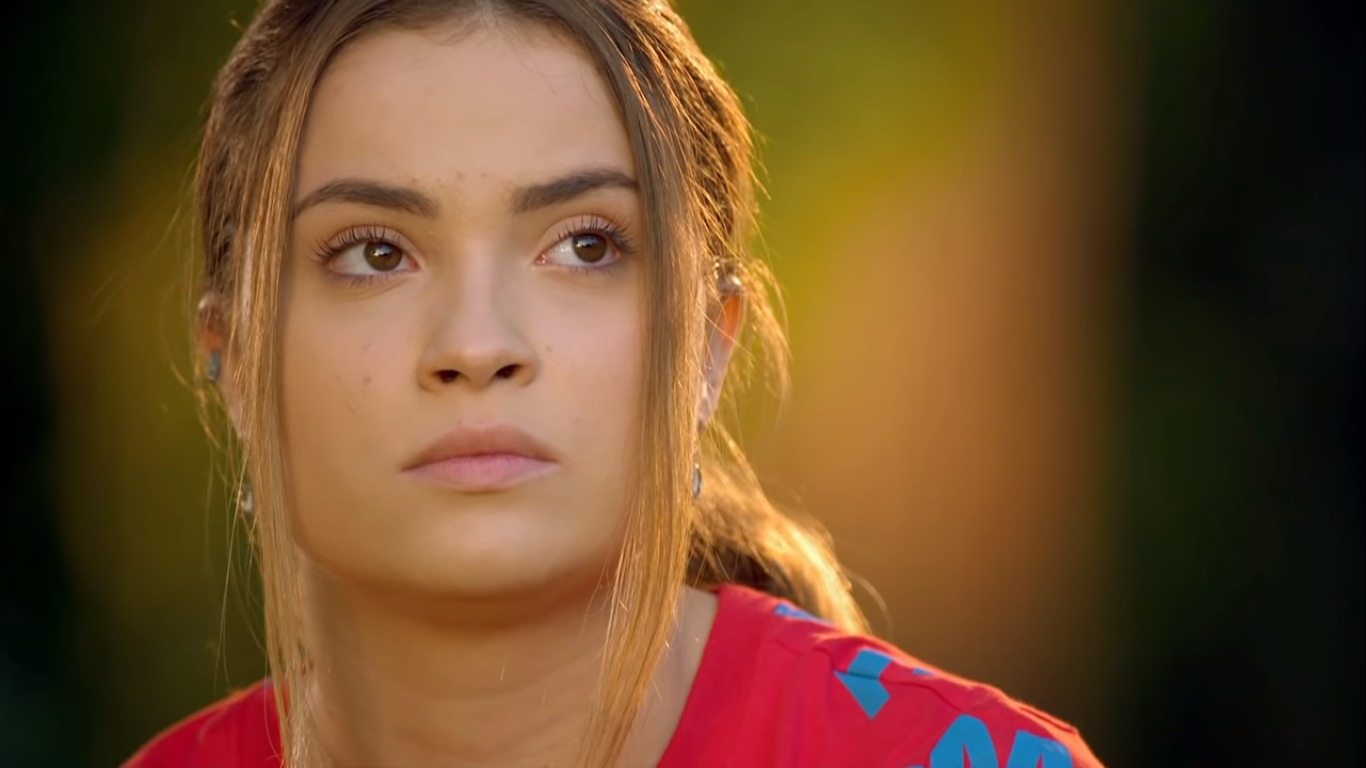 Raissa Chaddad como Carla em As Aventuras de Poliana (Reprodução / YouTube)