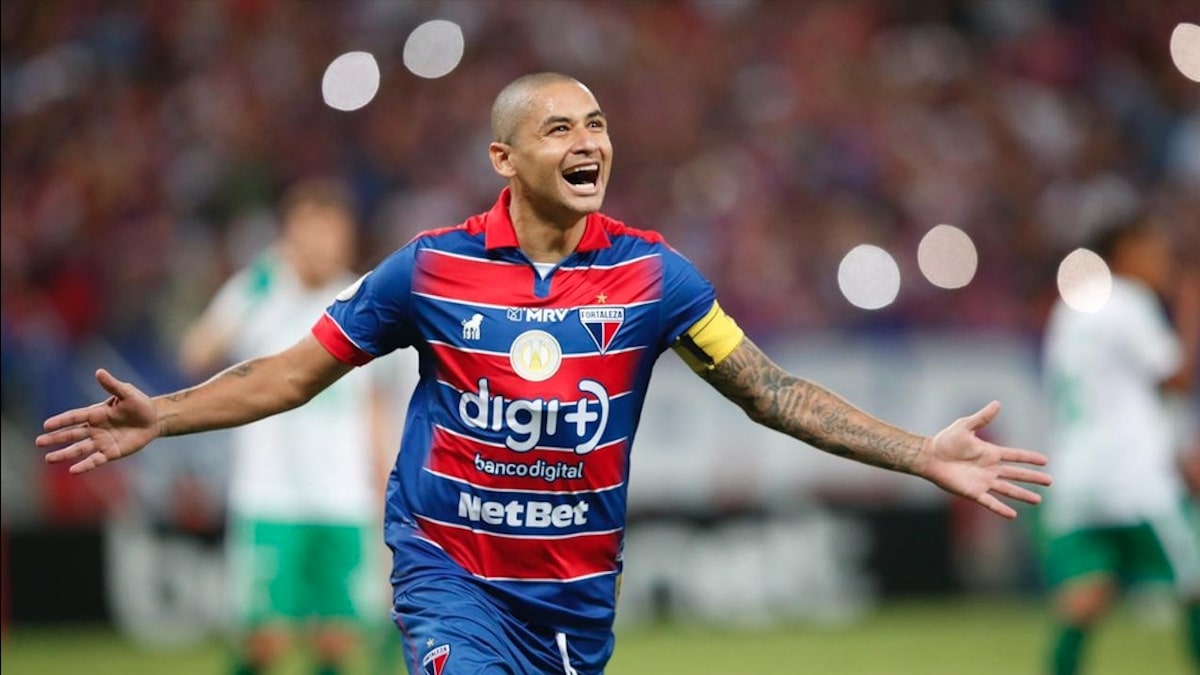 Wellington Paulista, ídolo do Fortaleza: clube quer ganhar mais dinheiro da Turner pelos jogos do Campeonato Brasileiro (Reprodução/Fortaleza)