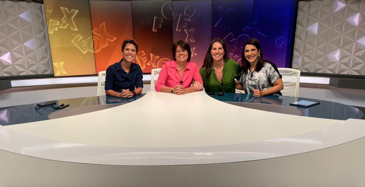 Glenda Kozlowski no programa Comenta Quem Sabe: primeiro esportivo de Glenda fora da Globo (Divulgação)