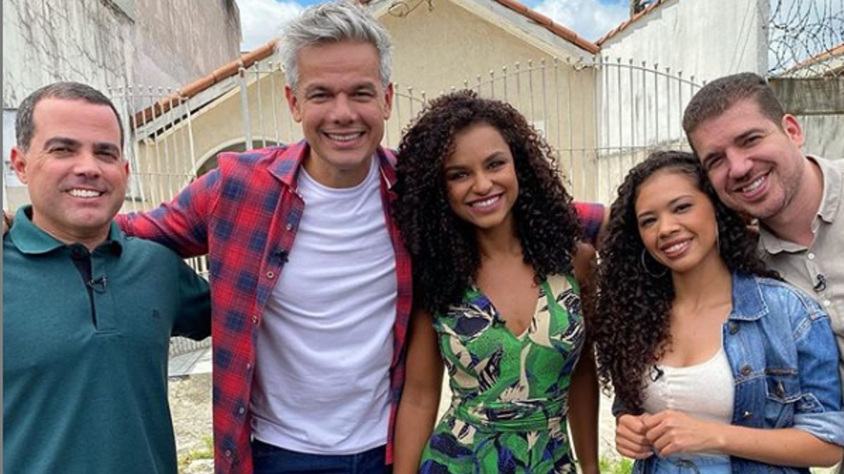 Otaviano Costa divulga primeiras imagens de gravações do Extreme Make Over Brasil