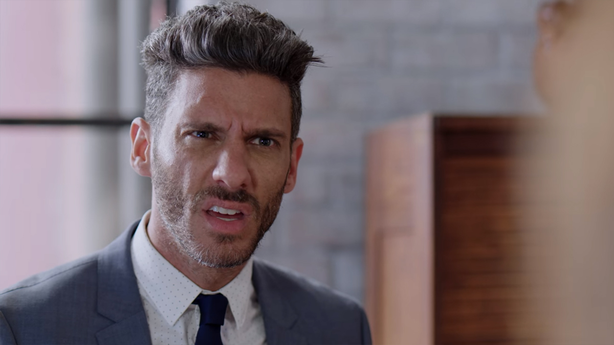 Armando (Erick Elías) em Betty, a Feia em NY