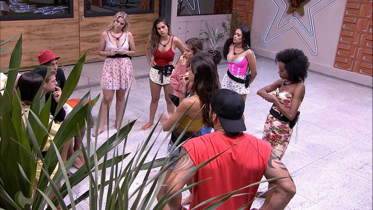 Sisters decidem confrontar Hadson (Foto: Reprodução/Globo)