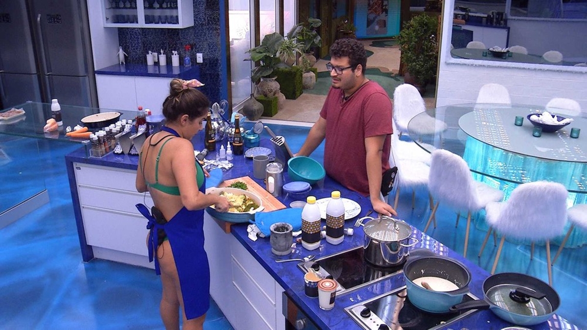 Victor Hugo e Gizelly BBB20 (Reprodução/TVGlobo)