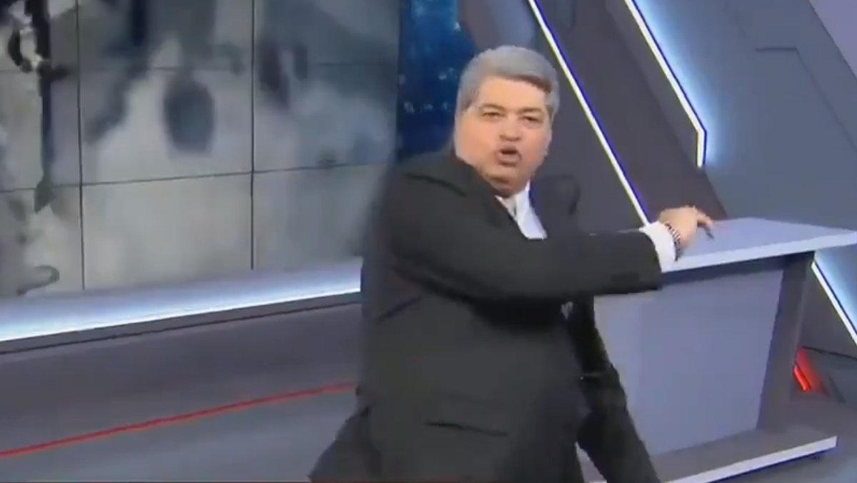 José Luiz Datena fica bravo durante apresentação do Brasil Urgente (Reprodução: TV Band)