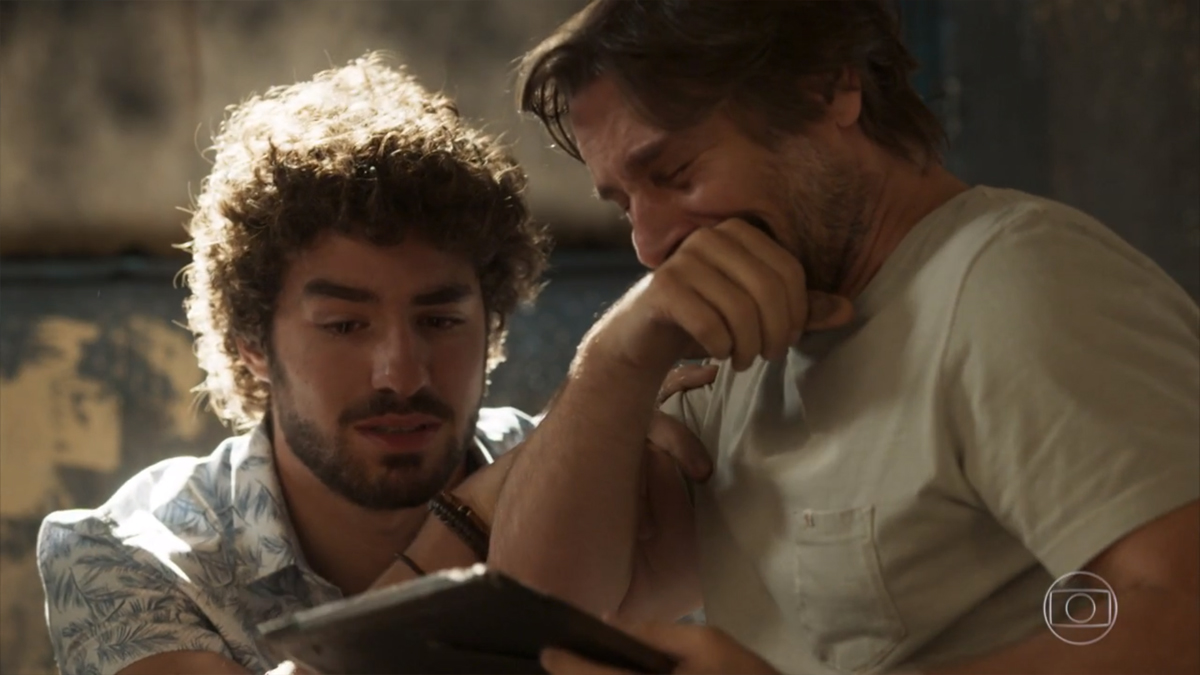 Juan (José Condessa) e Mário (Murilo Rosa) em Salve-se Quem Puder