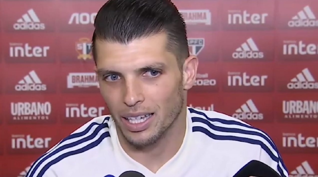 Tiago Volpi, do São Paulo, em coletiva de imprensa sobre o jogo contra o Santo André