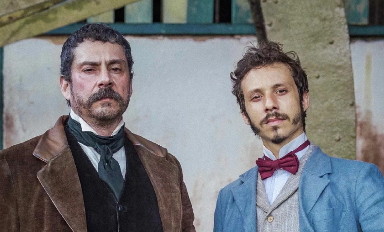 Alexandre Nero e João Pedro Zappa em Nos Tempos do Imperador