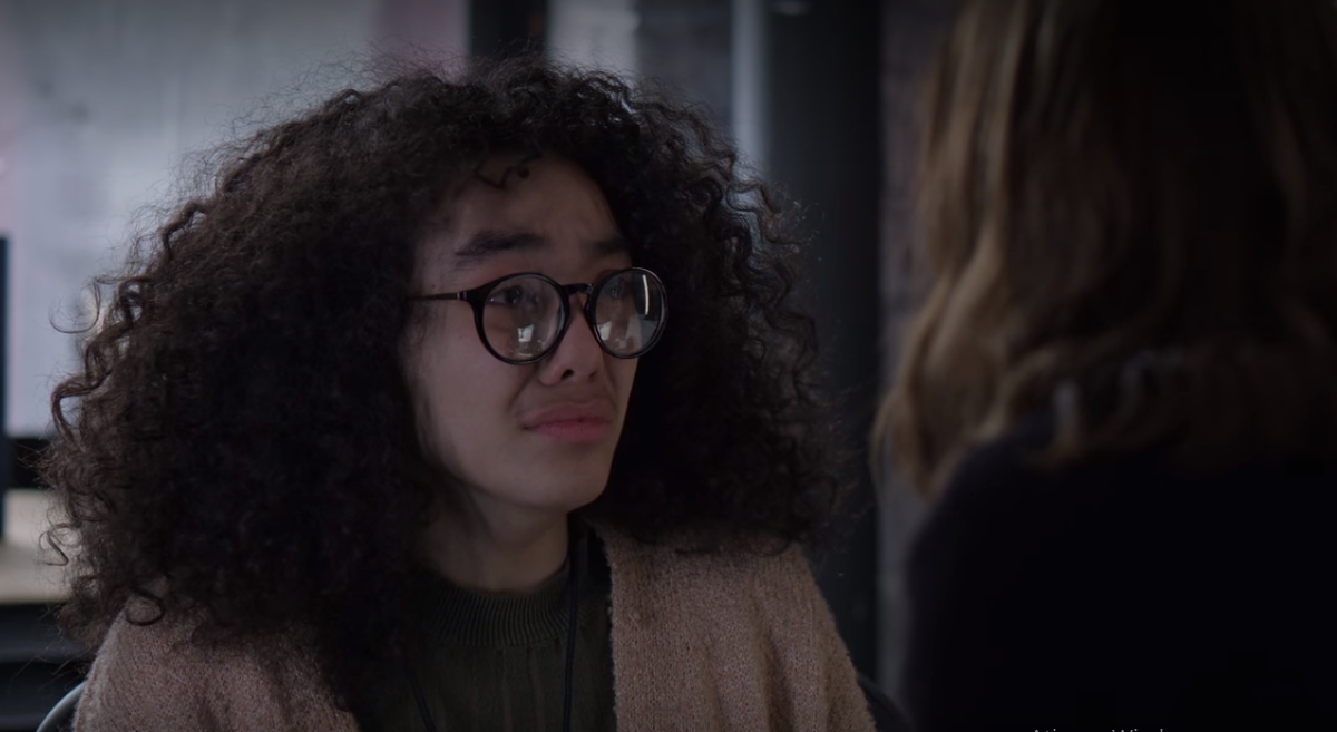 Betty é demitida por Marcela (Reprodução: Netflix)