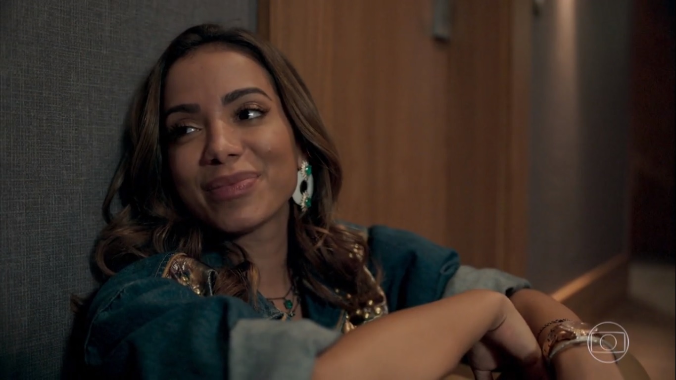 Sabrina (Anitta) de Amor de Mãe