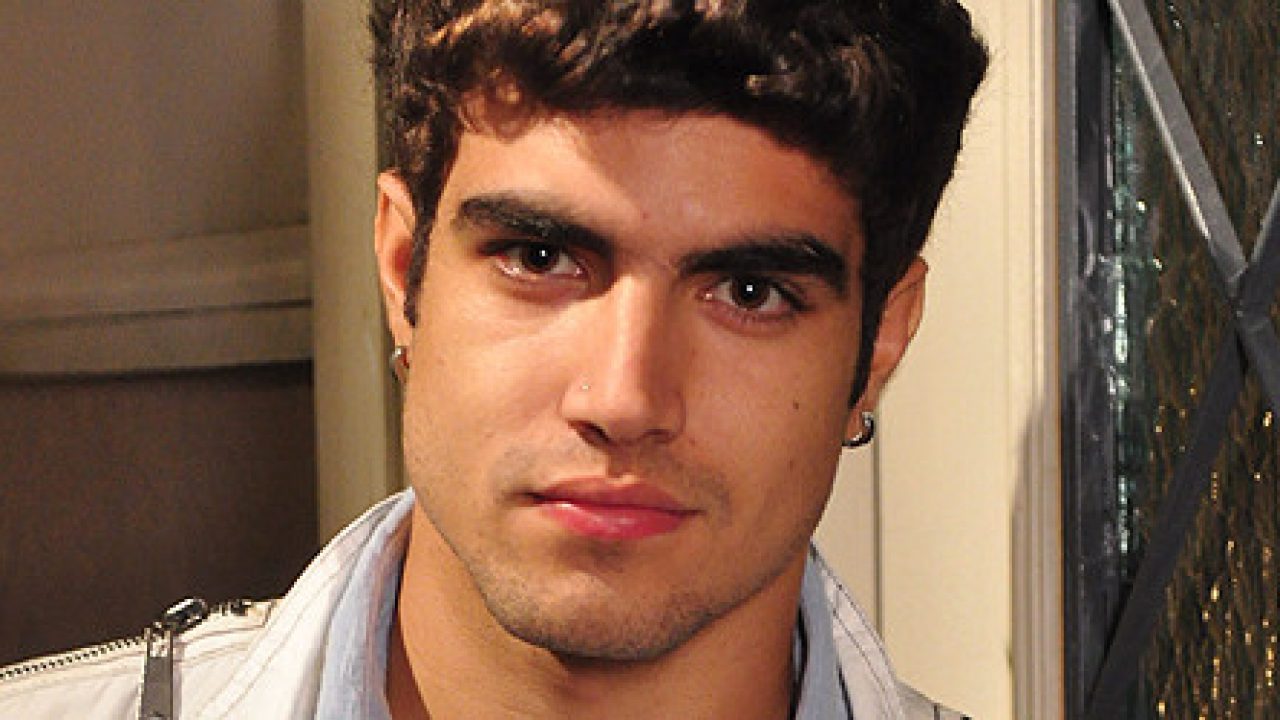 Antenor (Caio Castro) em Fina Estampa