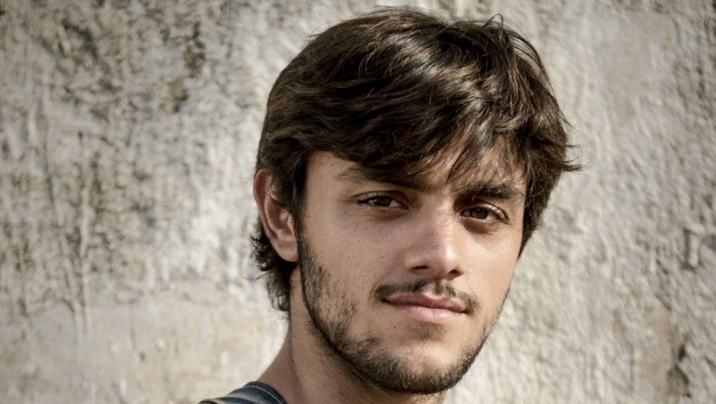 Jonatas (Felipe Simas)