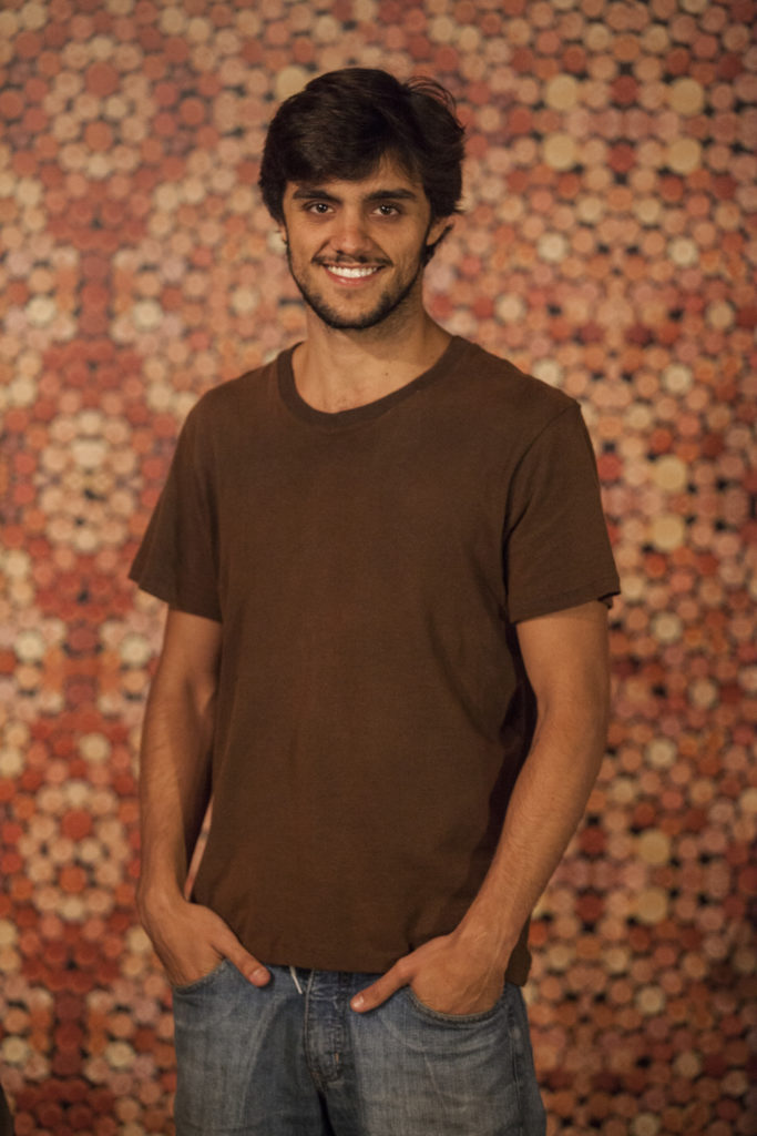 Jonatas (Felipe Simas)