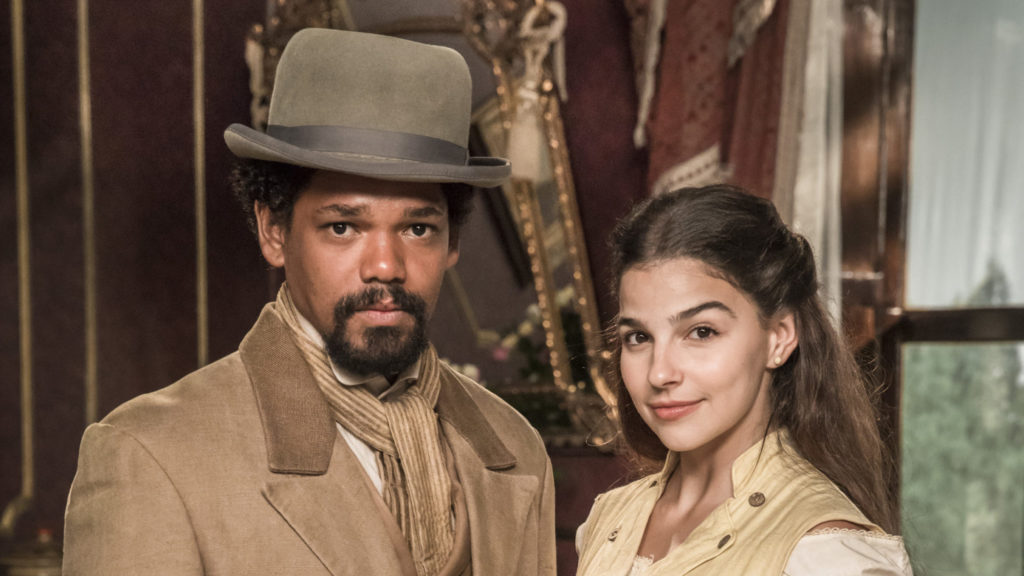 Pilar (Gabriela Medvedovski) e Jorge / Samuel (Michel Gomes), de Nos Tempos do Imperador (Reprodução/Globo)