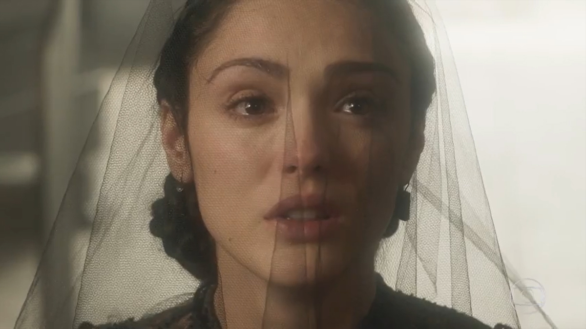 Anna (Isabelle Drummond) em Novo Mundo