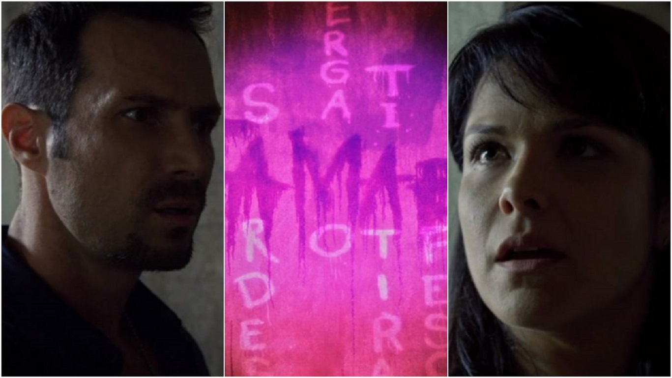 César (Fernando Pavão) e Natália (Samara Felippo) encontram novas mensagens ocultas em Apocalipse