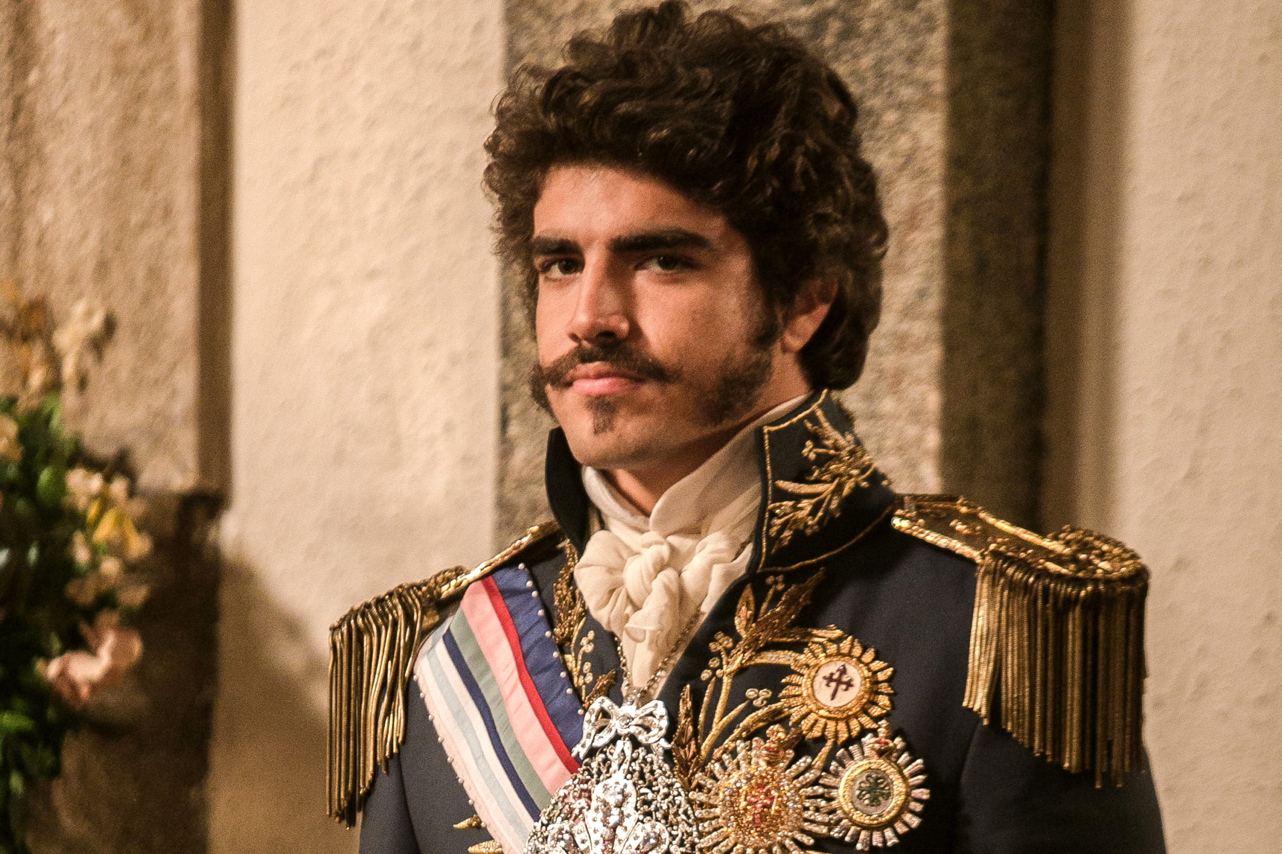 Dom Pedro (Caio Castro) de Novo Mundo