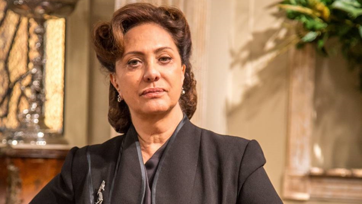 Eliane Giardini em Êta Mundo Bom! (Divulgação: TV Globo)