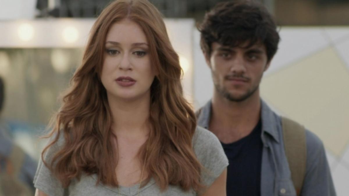 Eliza (Marina Ruy Barbosa) e Jonatas (Felipe Simas) de Totalmente Demais