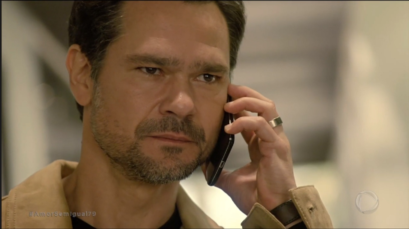 Leandro (Gabriel Gracindo) em Amor Sem Igual