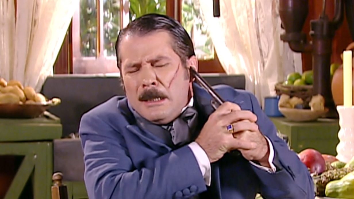 Leôncio (Leopoldo Pacheco) tentando se matar em A Escrava Isaura