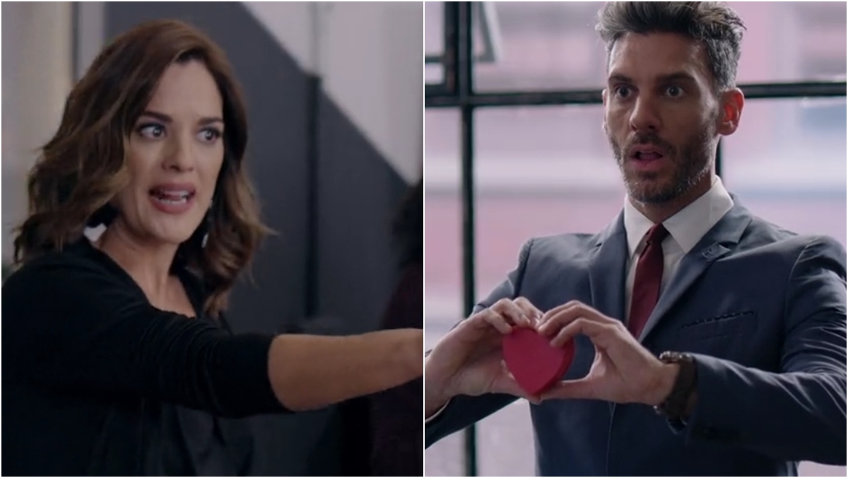 Marcela flagra Armando dando presente a Betty (Reprodução: Netflix)