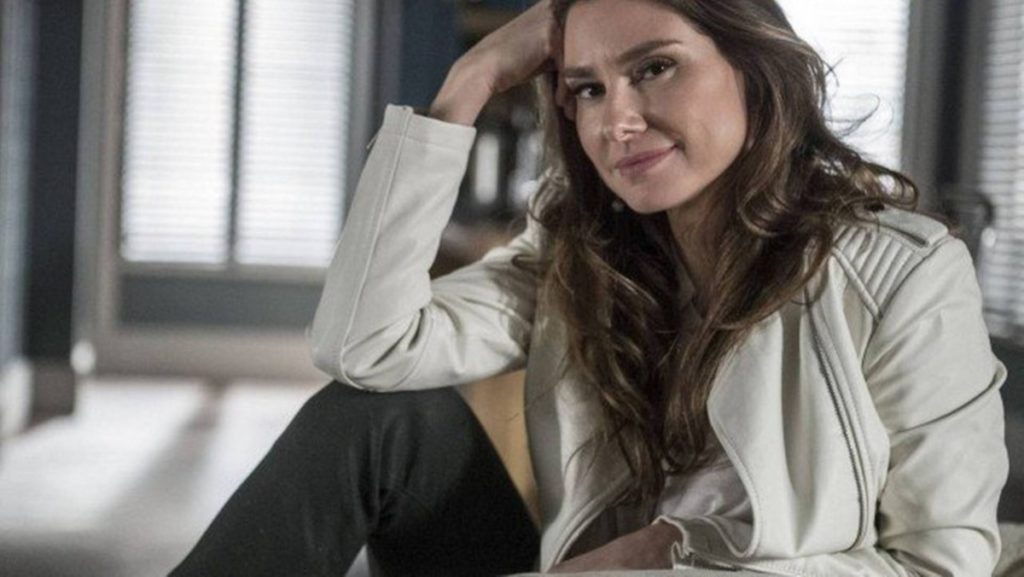 Natasha (Lavínia Vlasak) em Totalmente Demais