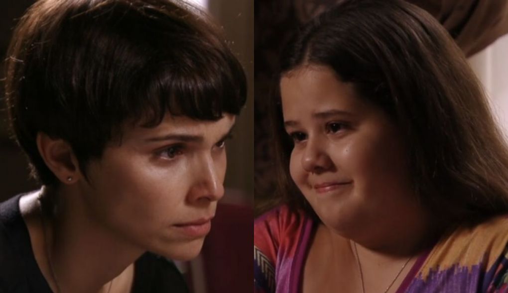 Nina (Débora Falabella) e Ágata (Karol Lannes) de Avenida Brasil