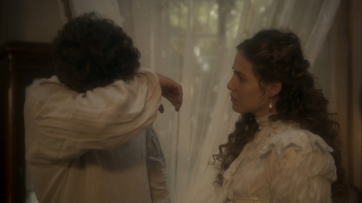 Pedro (Caio Castro) e Leopoldina (Letícia Colin) em Novo Mundo