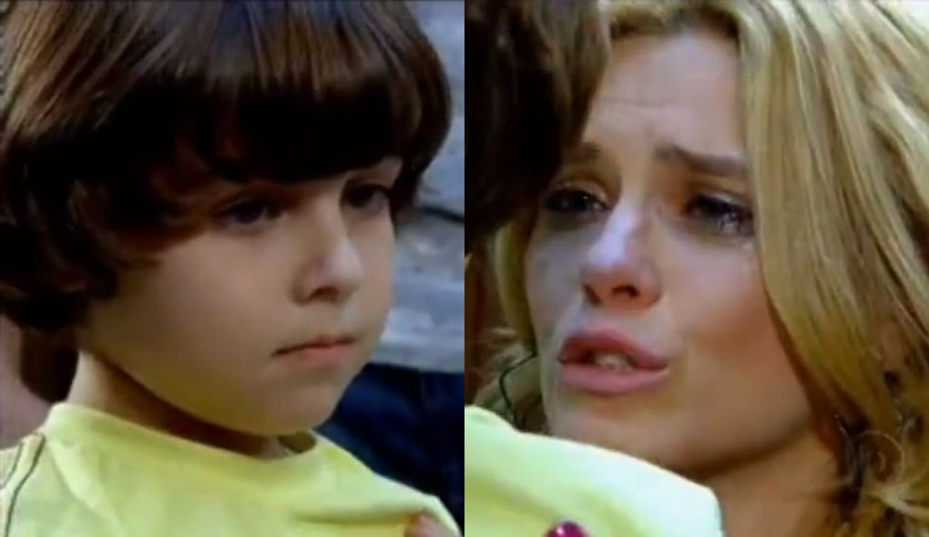 Quinzinho (Gabriel Pelícia) e Teodora (Carolina Dieckmann) de Fina Estampa