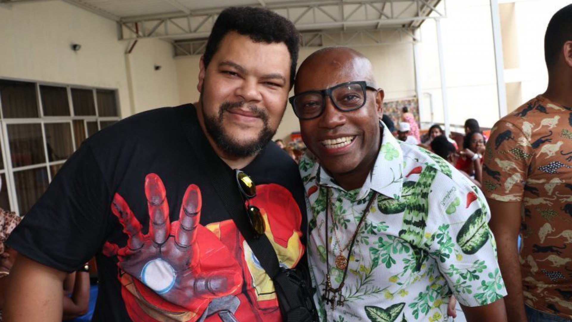Babu Santana e Nando Cunha (Reprodução)