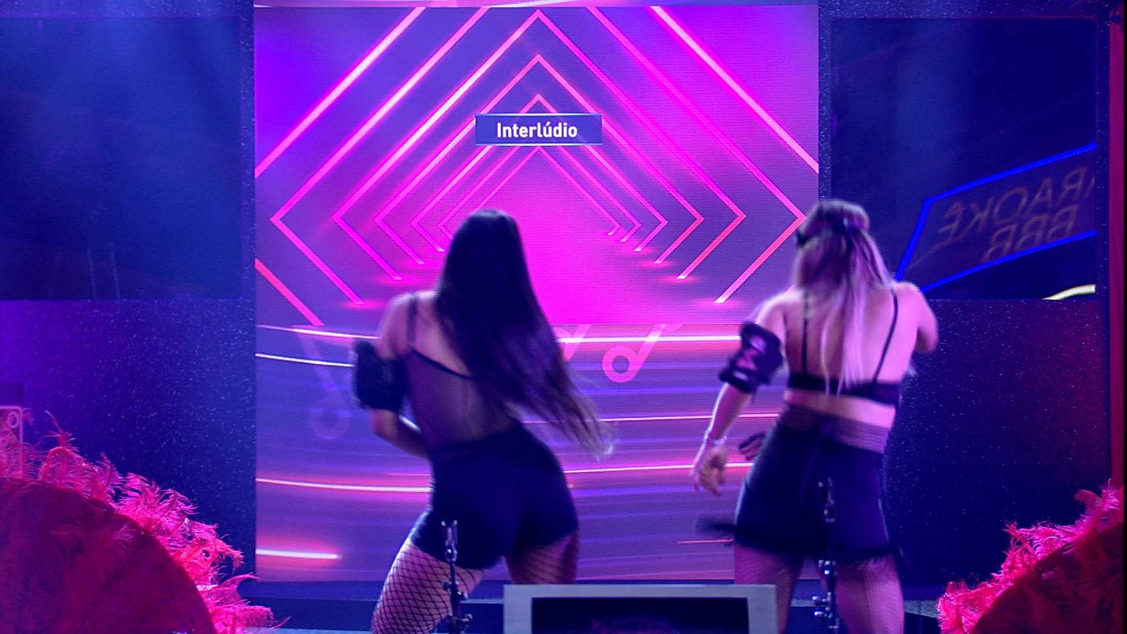 Flayslane e Gabi soltam a voz no BBB20 (Foto: Divulgação/Globo)