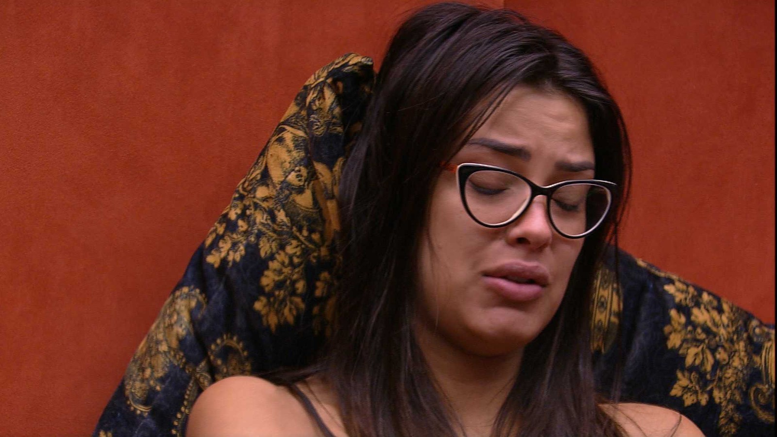 Ivy chora ao lembrar de briga com Thelma no BBB20 (Reprodução/TVGlobo)