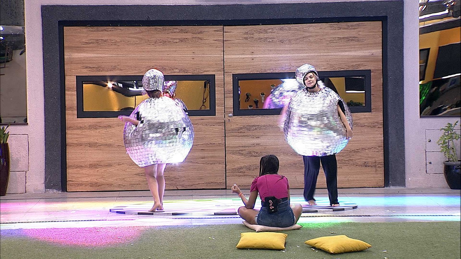 Sisters cumprem castigo do BBB20 (Reprodução/TVGlobo)