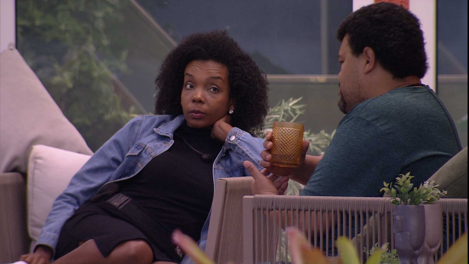 Thelma e Babu falam sobre atitudes de Gabi no BBB20 (Reprodução/TVGlobo)