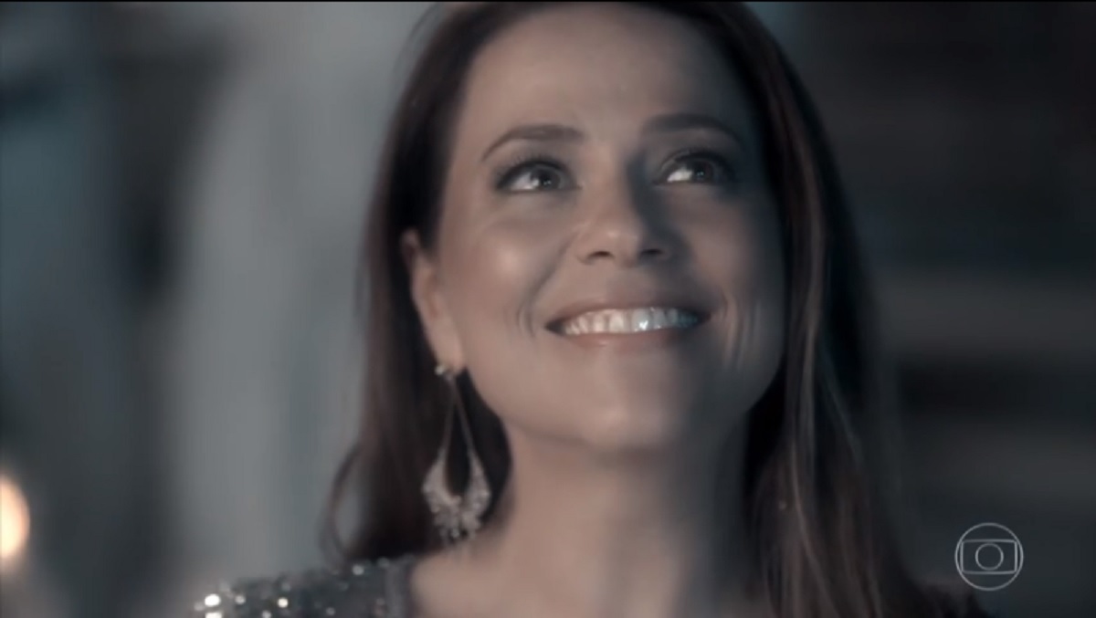 Lili, personagem de Viviane Pasmanter, em Totalmente Demais