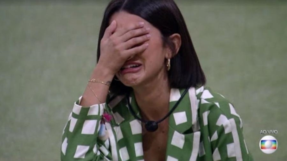 Manu chora após vencer paredão do BBB20 (Reprodução/TVGlobo)