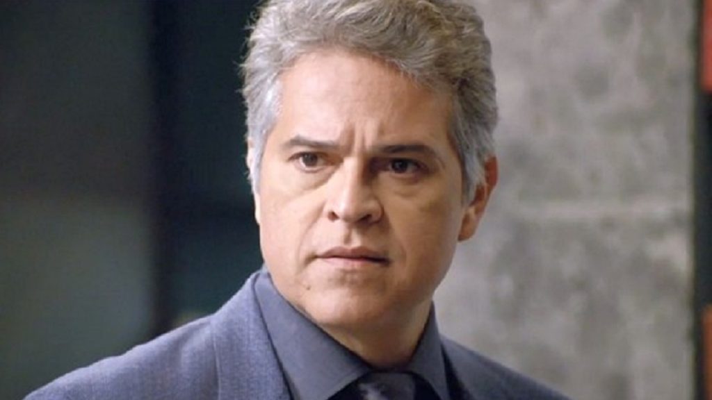 Ramiro (Juan Alba) em Amor Sem Igual