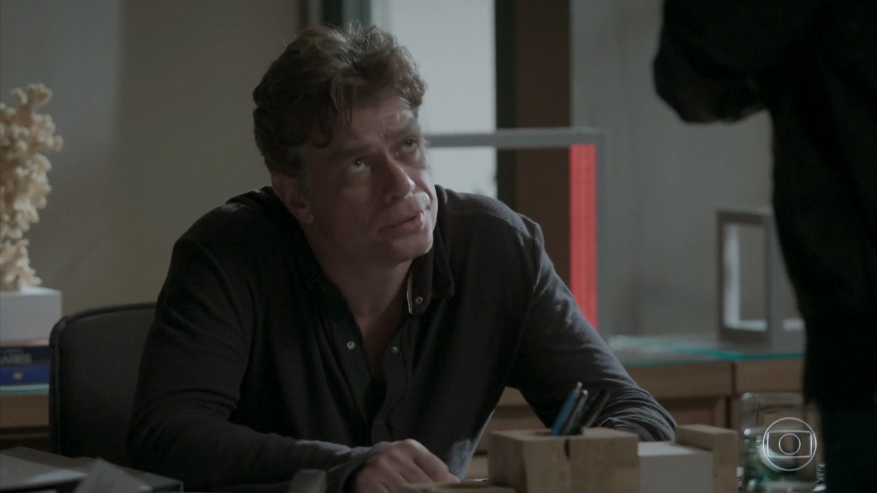 Arthur (Fábio Assunção) em Totalmente Demais