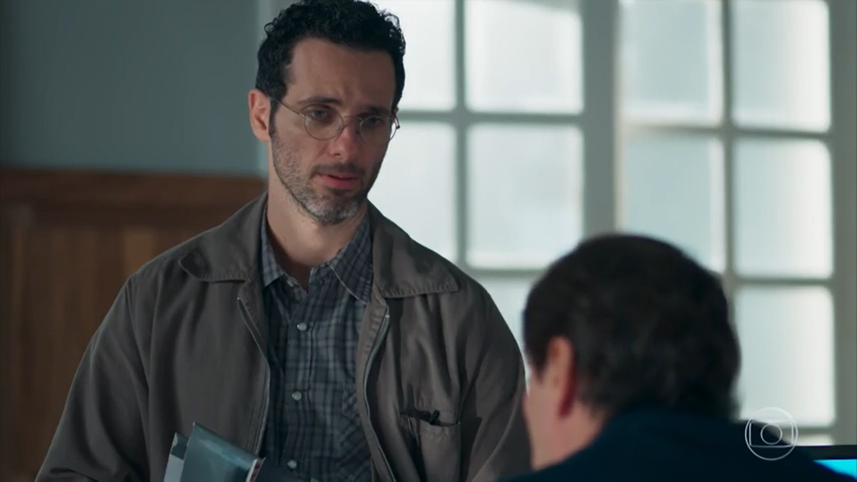 Bóris (Mouhamed Harfouch) e Edgar (Marcello Anthony) em Malhação