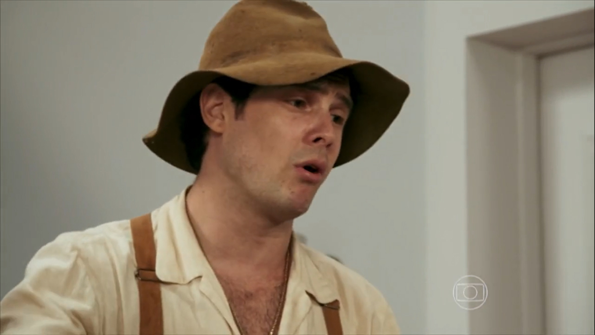 Candinho (Sergio Guizé) em Êta Mundo Bom!