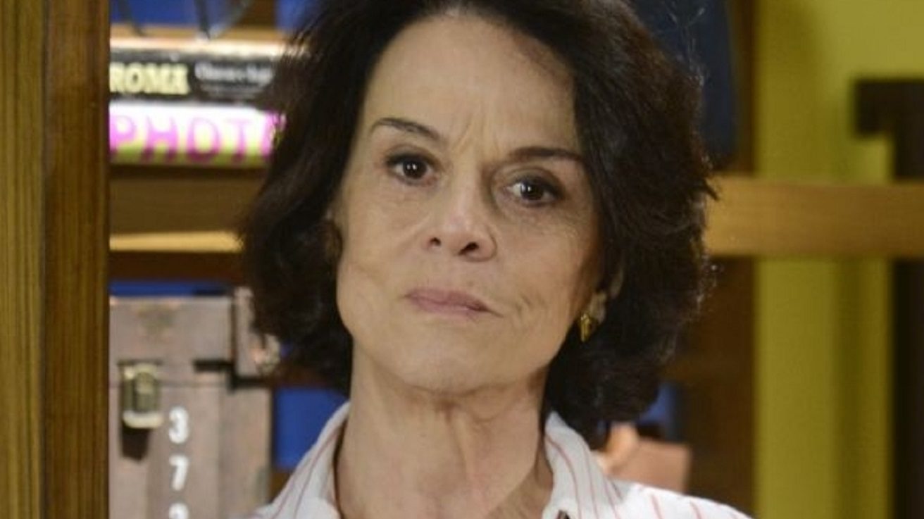Clarisse Abujamra como Glória em As Aventuras de Poliana